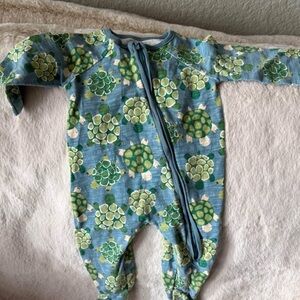 Mud Pie 0-3 mo Turtle Print Kids One Piece